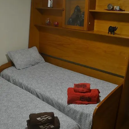 Apartament In Unesco 2001 דירה *